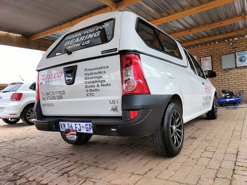May'jestic car wash and auto detailing - Photo 3